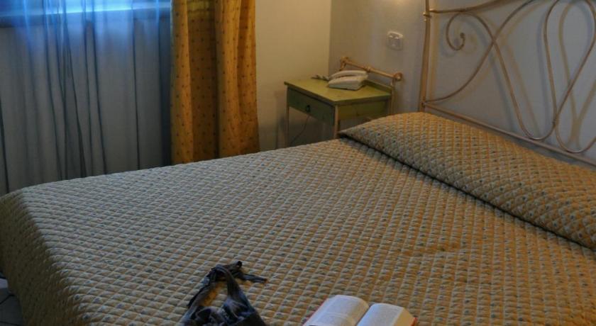 Hotel Tenuta La Lupa