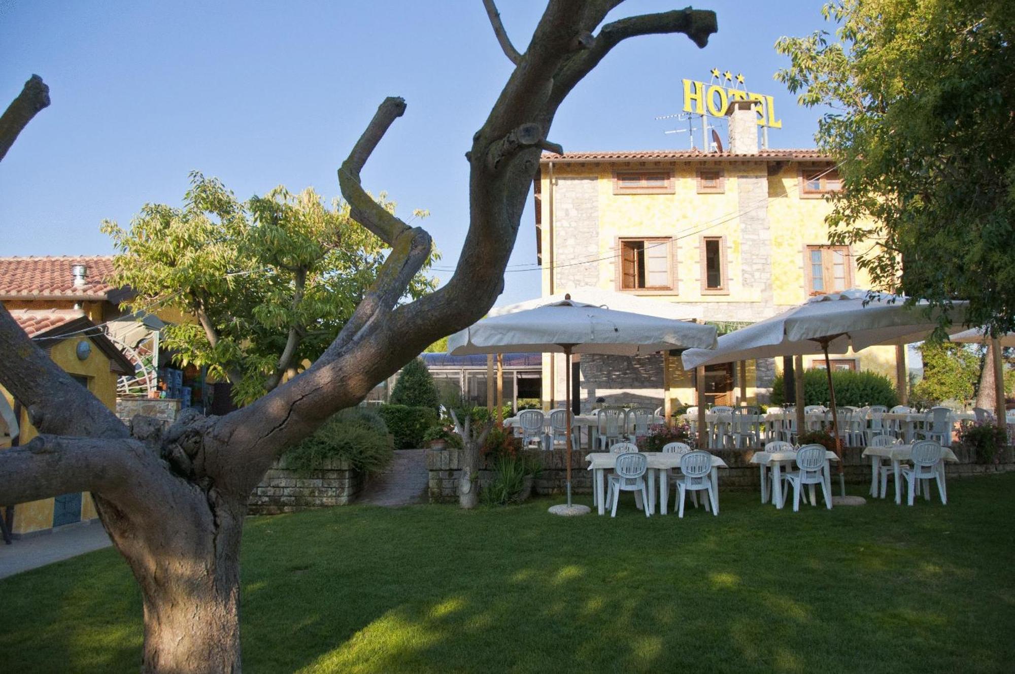 Tenuta La Lupa 3*