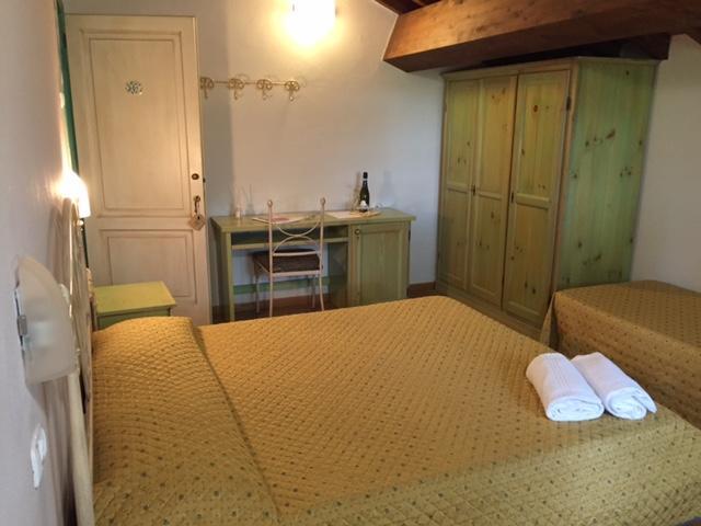 Tenuta La Lupa Hotel 3*
